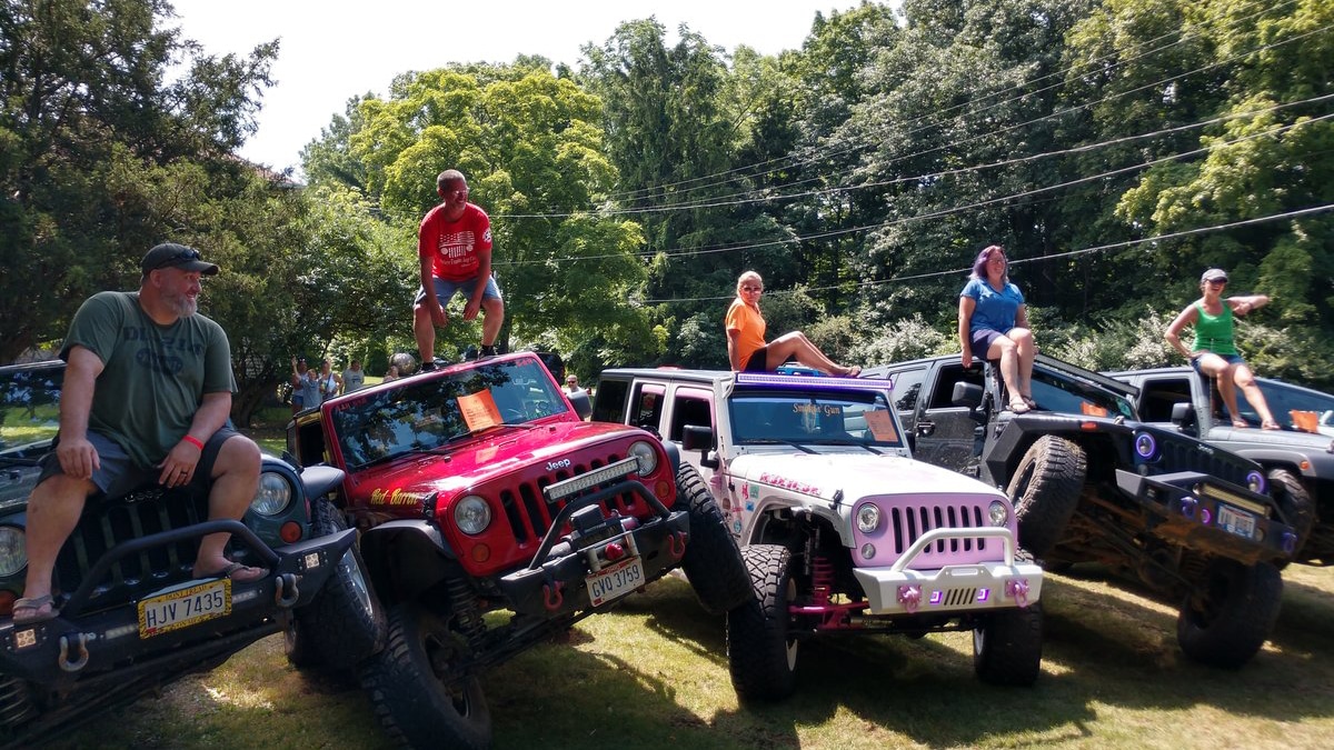 Jeeps stacked up on Put-in-Bay